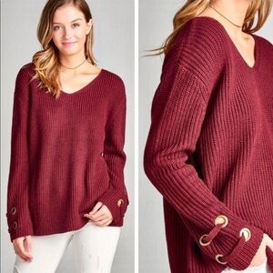❤️ SANGRIA RED Grommet Sweater ✨Just In✨